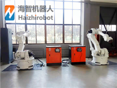 山東大負載搬運機械臂準(zhǔn)備出貨