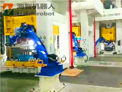 沖壓機(jī)械手臂