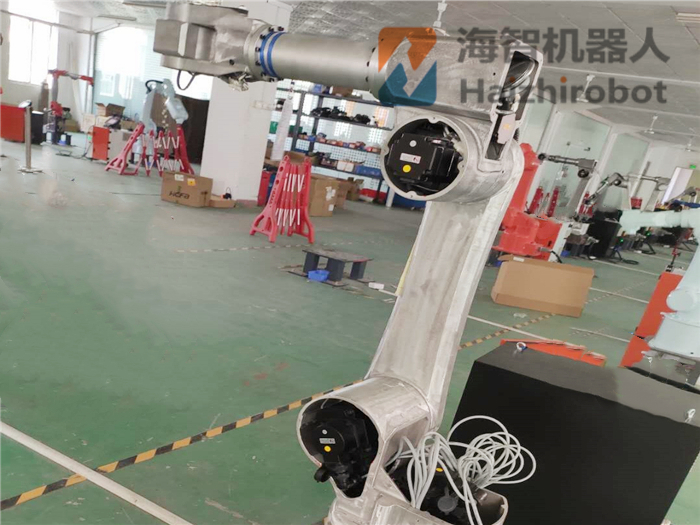工業(yè)機(jī)器人成本要多少？機(jī)械手臂成本分析！