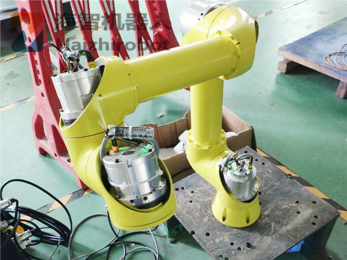 機(jī)器人機(jī)械手臂