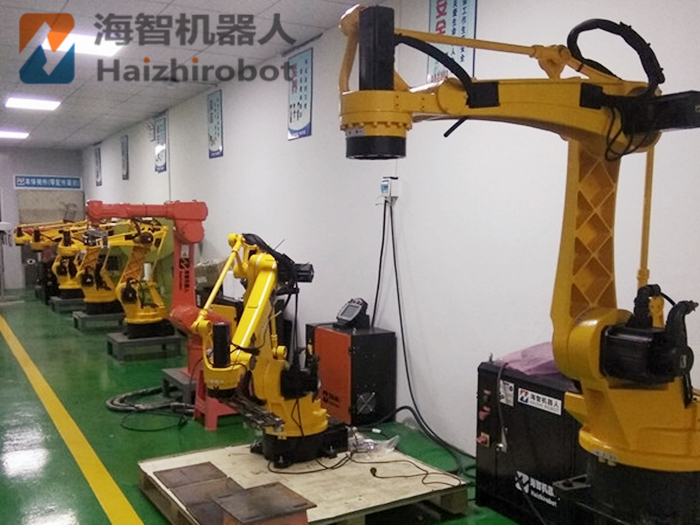 沖壓機(jī)機(jī)械手 海智新訂單沖床自動(dòng)工作站！